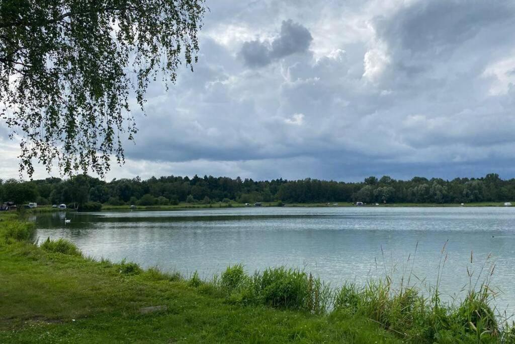 Au Petit Ravel Loft Cosy Au Coeur De La Nature Apartman Bernissart Kültér fotó